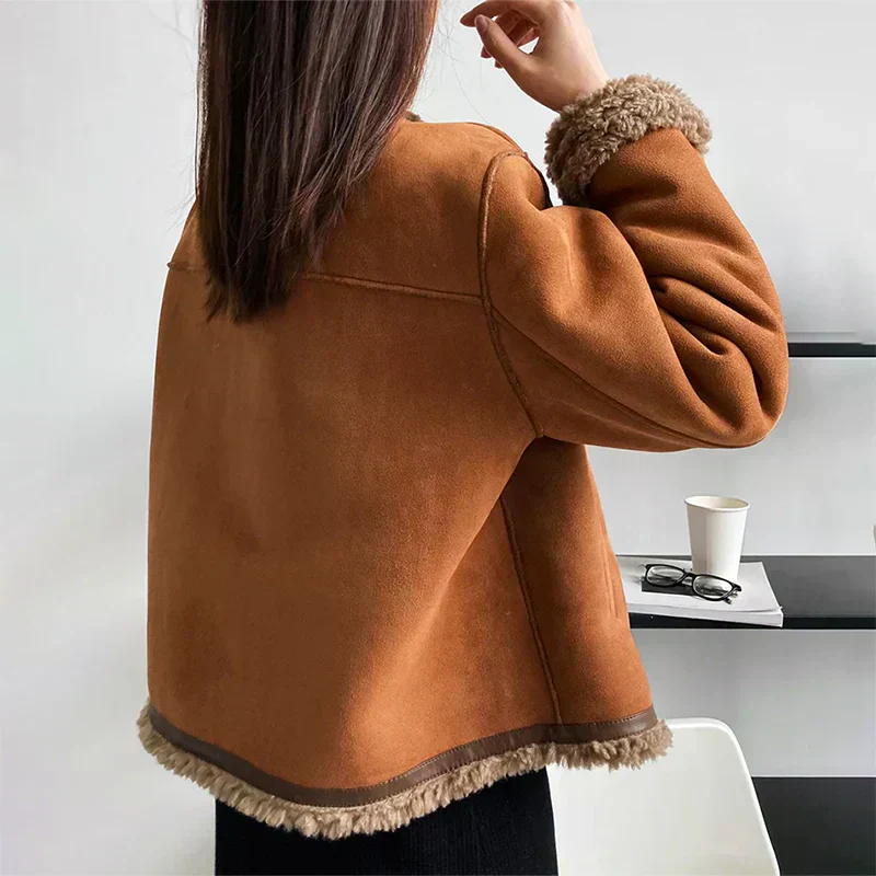 Charlotte | Shearling Button Jacket - Image 3