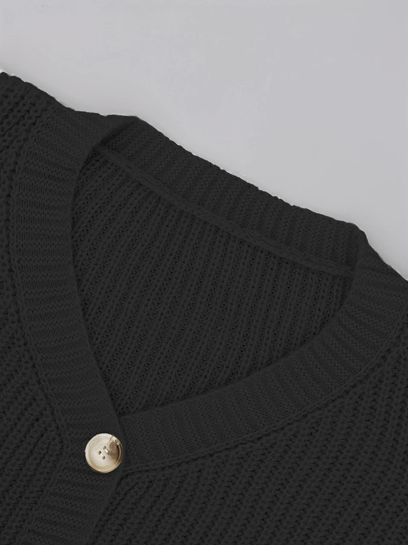 Delaney | Buttoned Cardigan - Image 7