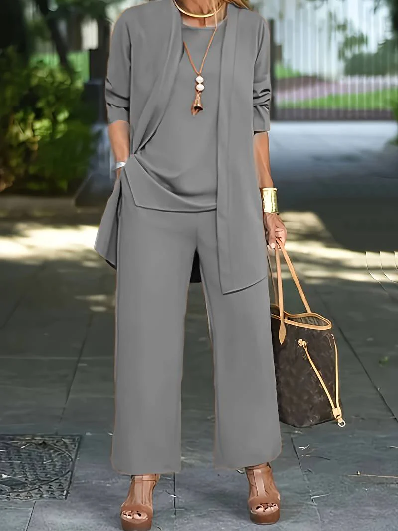 Harlow | Women's Elegant Three-Piece Pantsuit Set - Image 8